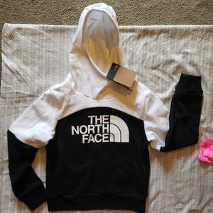 NWT The North Face youth sz 10/12 Medium